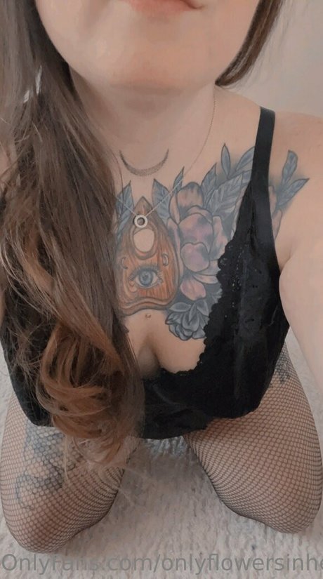 onlyflowersinhell star photos