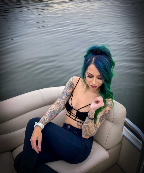 meghanelle pornstar adult pictures