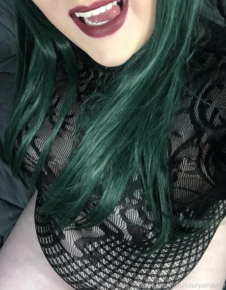 sourpanda69 nude model galleries