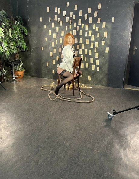 NatsumiPon erotic actress photo