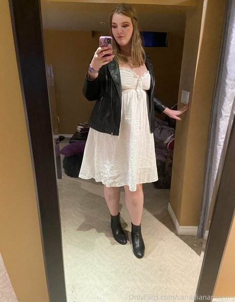 amazonjacq nude model photos