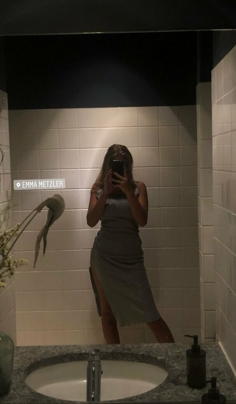 Elly Anne art model images