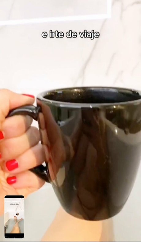 Josahandry Lia naked pornstar img