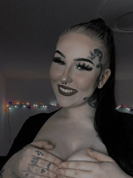 Tadytera pornstar naked gallery