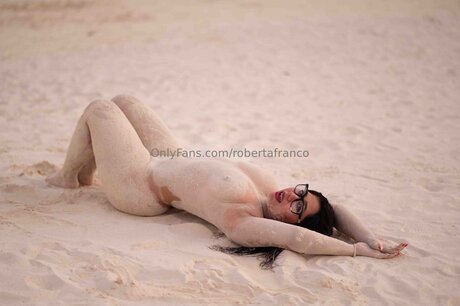 robertafranco perfect star picture