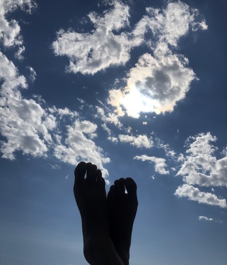 OnlyFoots nude model archive