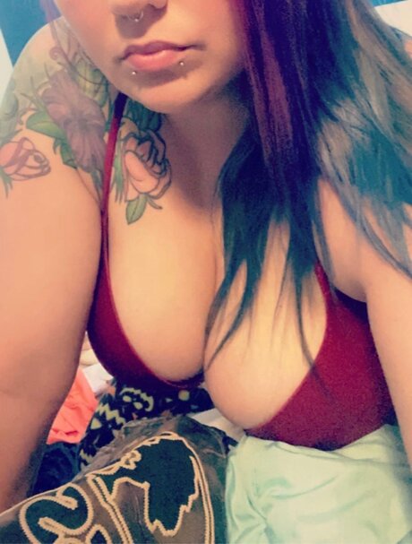 Bliss nude model photos