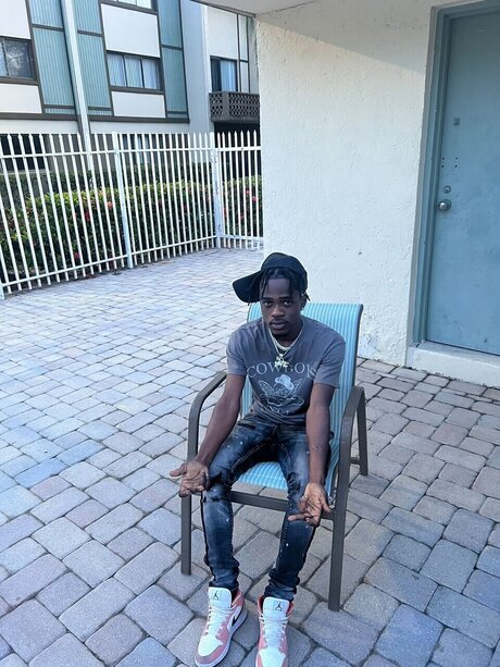 Liljit18044 model best pic