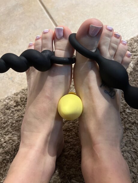 THEMISSJ star pornographic photos