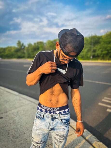 PututuElUnico porn star galleries