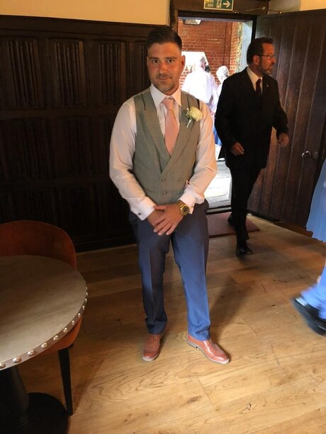 u15102700 naked pornstar pic