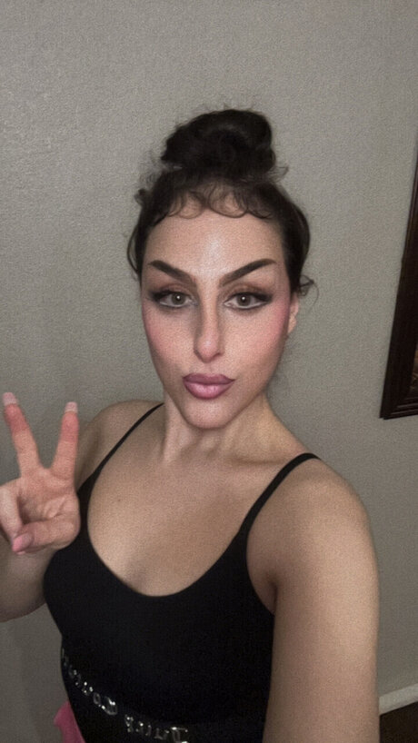 foreignbodied beautiful model galleries