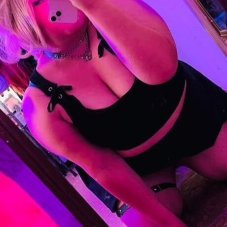 Theo Scott art actress pictures