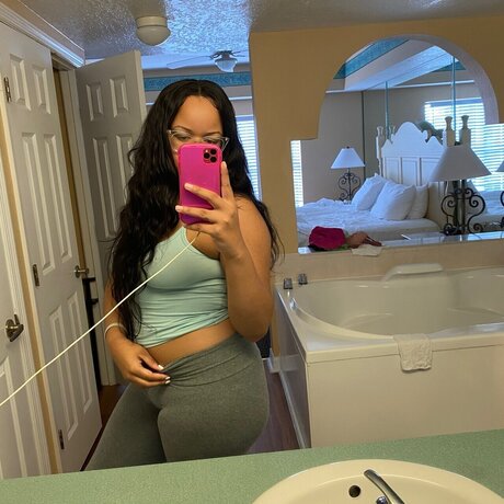 prettyBooty_ perfect model pictures