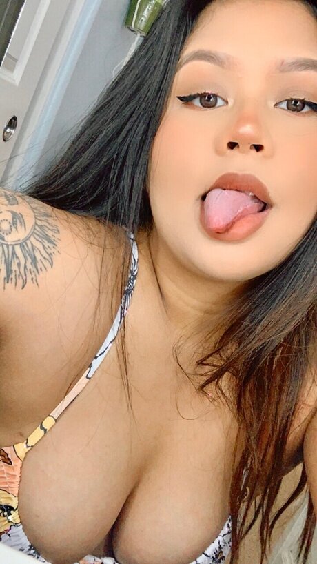 sweet devil star nudes photo