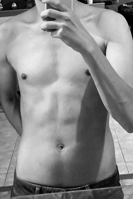 Kimdong star naked galleries