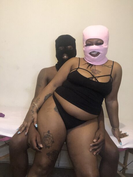 Nasty Maskedd_ porn model picture