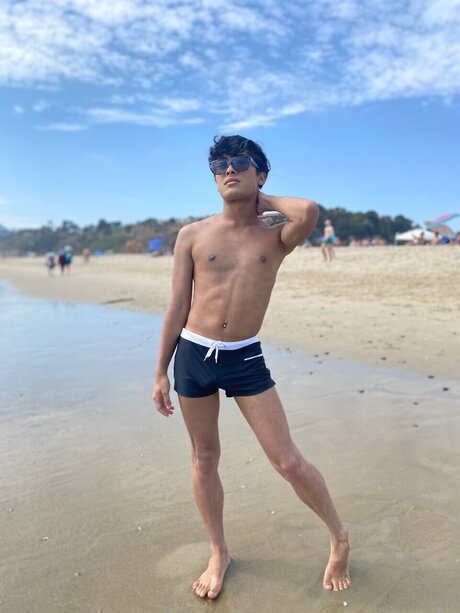 Matteo Gomez nude star galleries