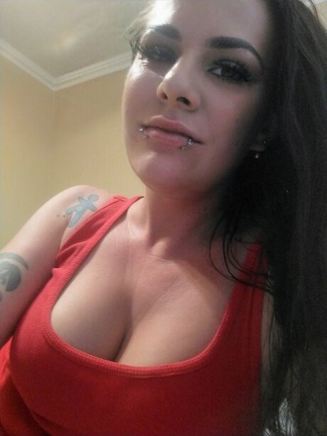 Alicia Lyne_ pornstar nude archive