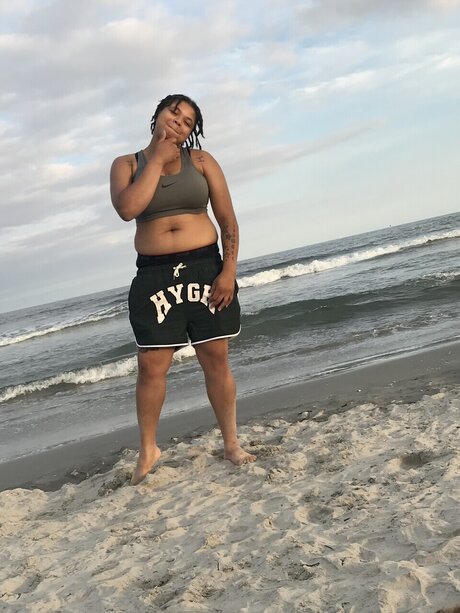 Saint Hygh high quality model picture