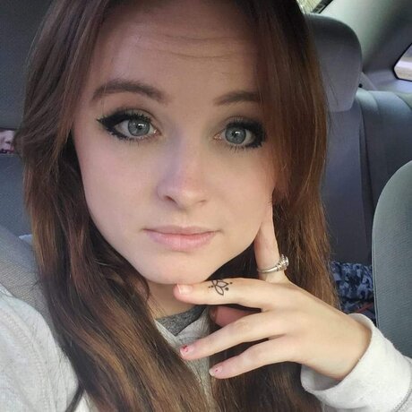 SexyTales best actress photo