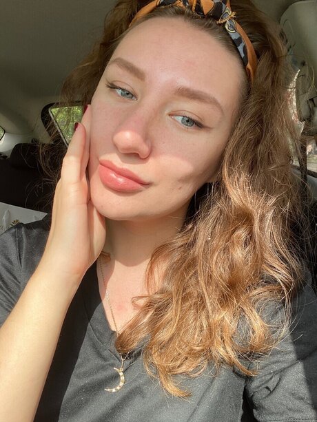 Vladilena pornstar erotic pic