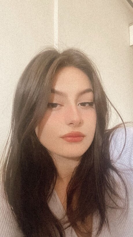 Bengi model pretty img