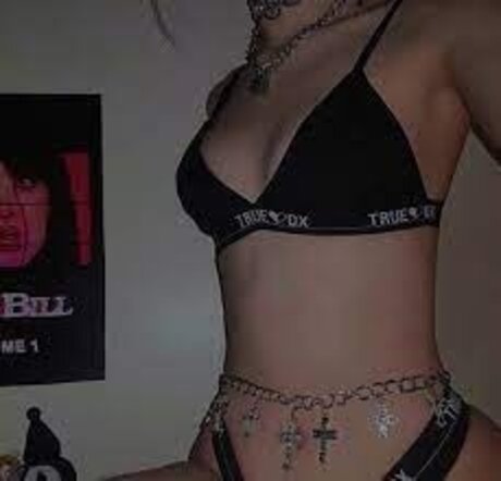 Thiccgirl beautiful model picture