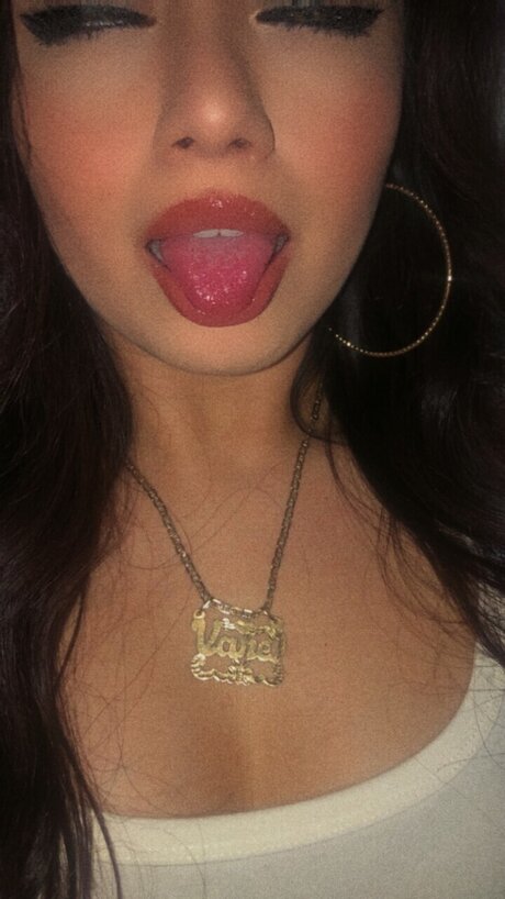 Laura Montenegro naked actress image