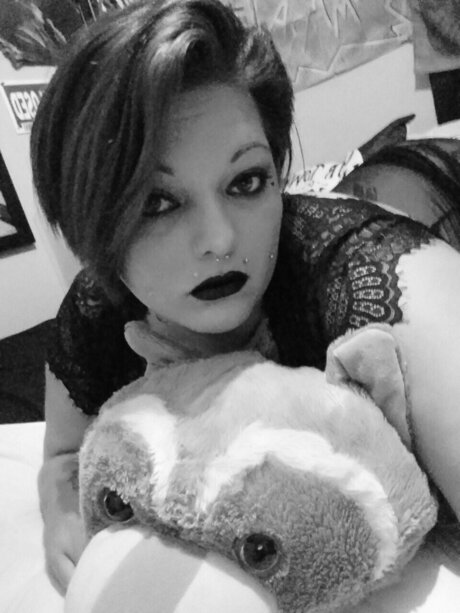 Gingy pornographic actress pic