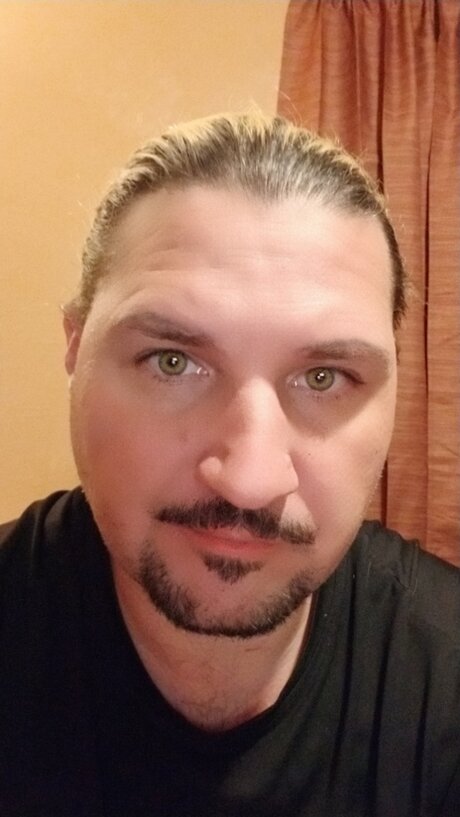 Thomas Coulter sexy pornstar picture