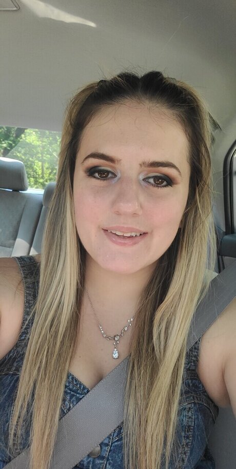 giovanna gambone hd model pic