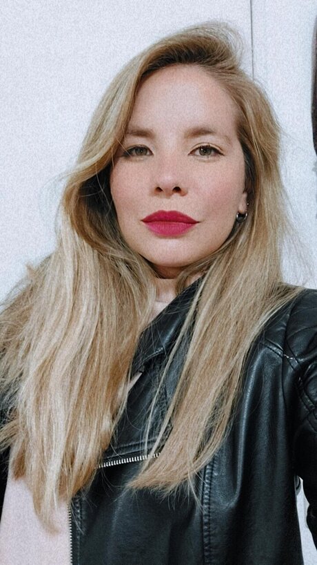 Catherine sexy pornstar img