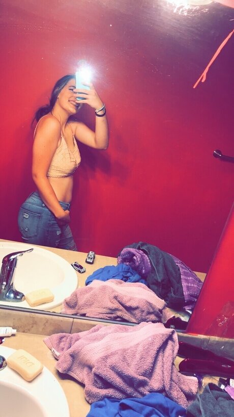 MommaK high quality pornstar img