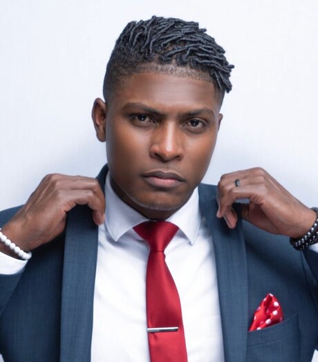 Kennyg naked pornstar pic