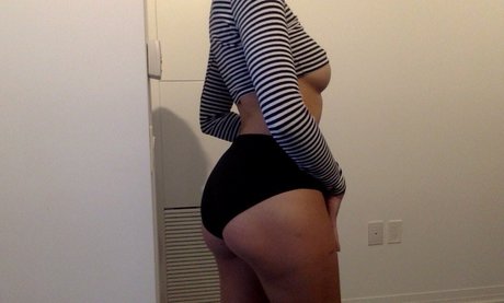 nerdy onlyfans nice picture