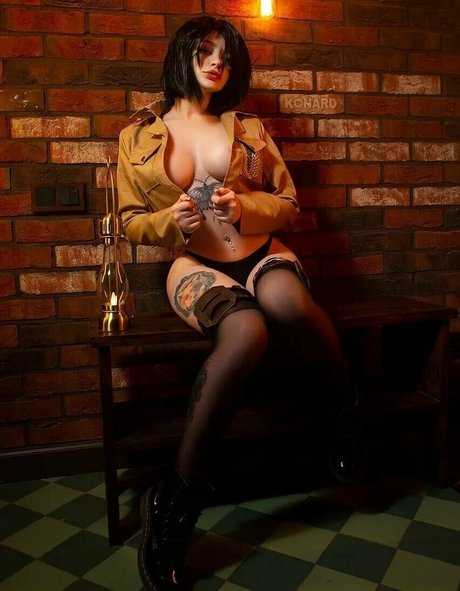 Leah Meow star sexy archive