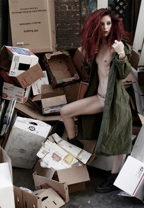 Cam Damage model nice photo