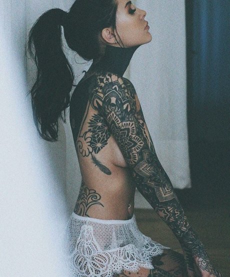 milf yoga onlyfans free nude images