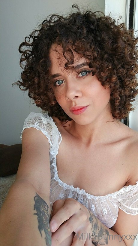 skinny blonde milf onlyfans sexy naked img