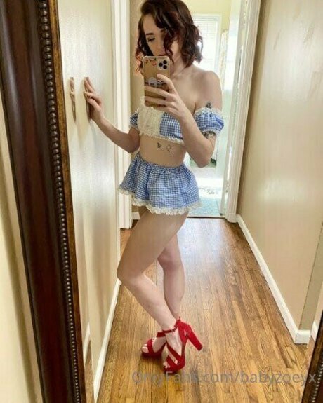 babyzoeyx free actress photos