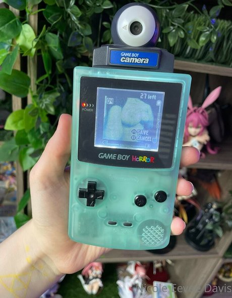 Eevee Davis Profile photo