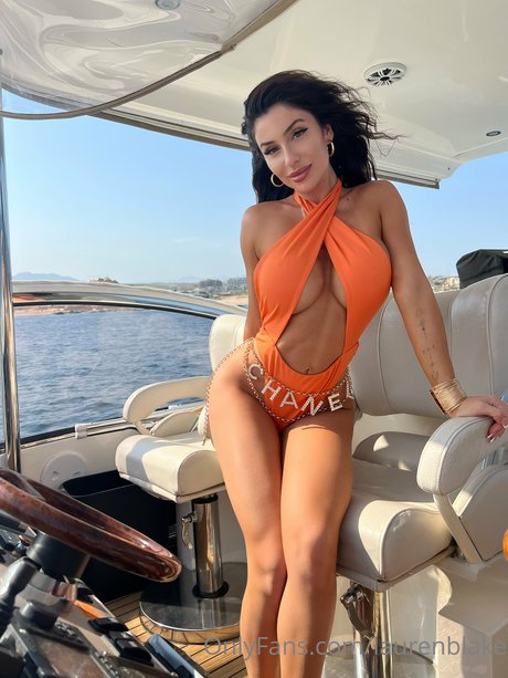 Lauren Blake star pretty pics