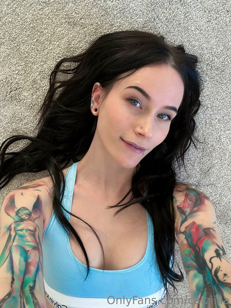 Catziilla star erotic photo