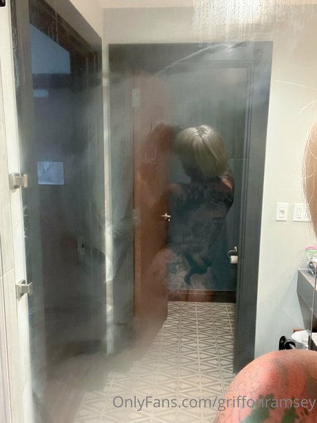 Griffon Ramsey sexy star img