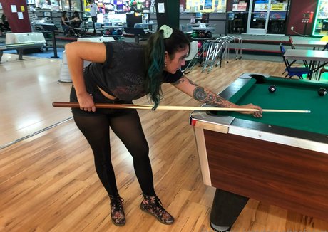 _Luna morgan model hot pics