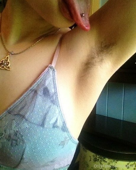 Zheani nice actress pictures