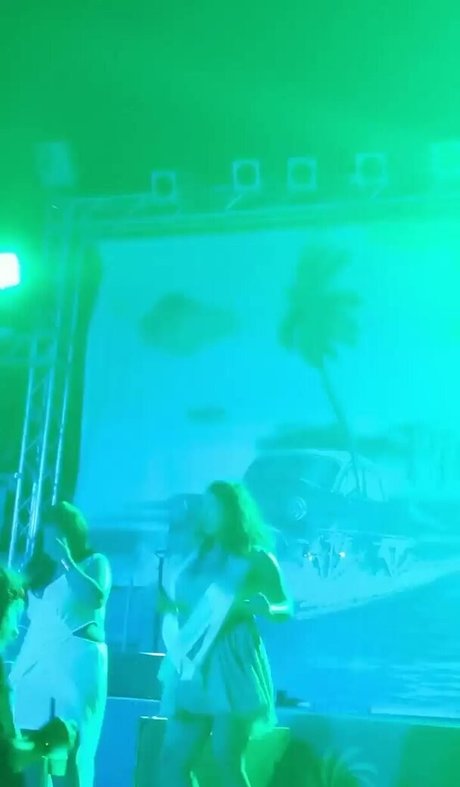 skinny asian teen onlyfans porno pictures