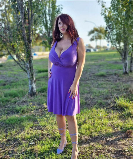 curvy kitty onlyfans adult gallery