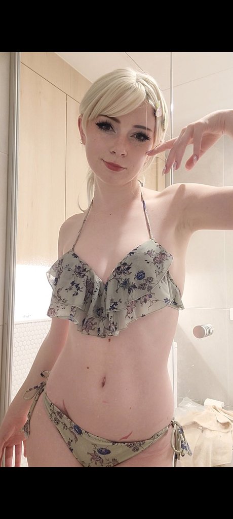 Elefire Grey nice star pic